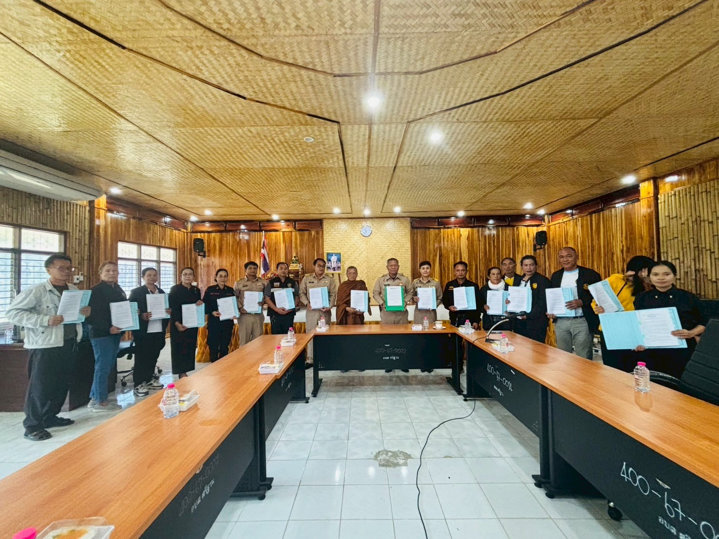 พช.ภูกระดึง ผนึกพลังร่วมลงนาม MOU ขับเคลื่อนตำบลเข้มแข็งตามหลักปรัชญาของเศรษฐกิจพอเพียง ประจำปีงบประมาณ พ.ศ.2569